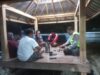 Bhabinkamtibmas Dasan Anyar Dorong Warga Aktifkan Siskamling untuk Jaga Kamtibmas