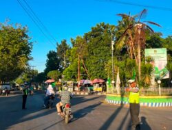 SAT LANTAS POLRES DOMPU GELAR RAWAN PAGI DAN STRONG POINT, WUJUDKAN KEAMANAN SERTA KELANCARAN ARUS LALU LINTAS
