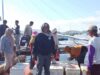 Personel Sat Polairud Polres Bima Kota Gelar Patroli Dialogis Polmas Perairan di Pelabuhan Laut Sape