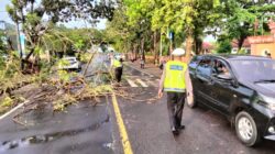 Satlantas Polres Lombok Barat Amankan Jalur Rawan