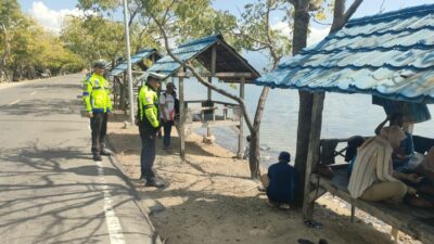 Antisipasi Kemacetan dan Tekan Potensi Kriminalitas di Pantai Kalaki Satlantas Polres Gelar PAM Wisata