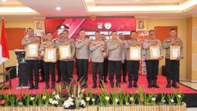 Sukseskan Transparansi Kepolisian, Polres Lombok Barat Sabet Dua Penghargaan dalam Rakerwas Itwasda Polda NTB 2026