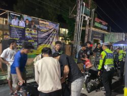 PATROLI DIALOGIS MALAM HARI, POLRES DOMPU AJAK REMAJA HINDARI PERGAULAN BEBAS DAN AKTIVITAS YANG BERPOTENSI MENGGANGGU KAMTIBMAS