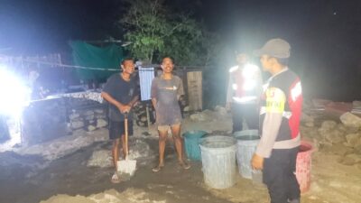 Patroli Dialogis Polsek Sekongkang, Polisi Imbau Remaja Hindari Balap Liar dan Warga Waspada Karhutla