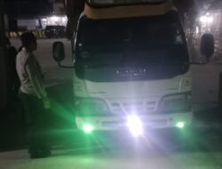 Pastikan Penyeberangan Aman, Polsubsektor KP3 Laut Sape Kawal Keberangkatan KMP Cakalang