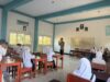Bhabinkamtibmas Desa Pandan Indah Edukasi Bahaya Narkoba kepada Siswa Baru dalam Kegiatan MPLS