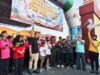 Semarak Hari Bhayangkara ke-80, Personel Brimob dan Bhayangkari Ikuti Fun Walk dan Senam Bersama di Sumbawa
