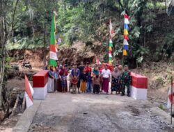 Jembatan Merah Putih Satukan Asa Warga Desa Rempek