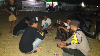 Hadir Melalui Sambang Malam Hari, Bhabinkamtibmas Polsubsektor Wilamaci Ajak Warga Binaan Jaga Stabilitas Kamtibmas