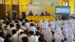 Edukasi Bahaya Narkoba dan Kenakalan Remaja, Sat Binmas Polres Sumbawa Sambangi SMPN 1 Lape