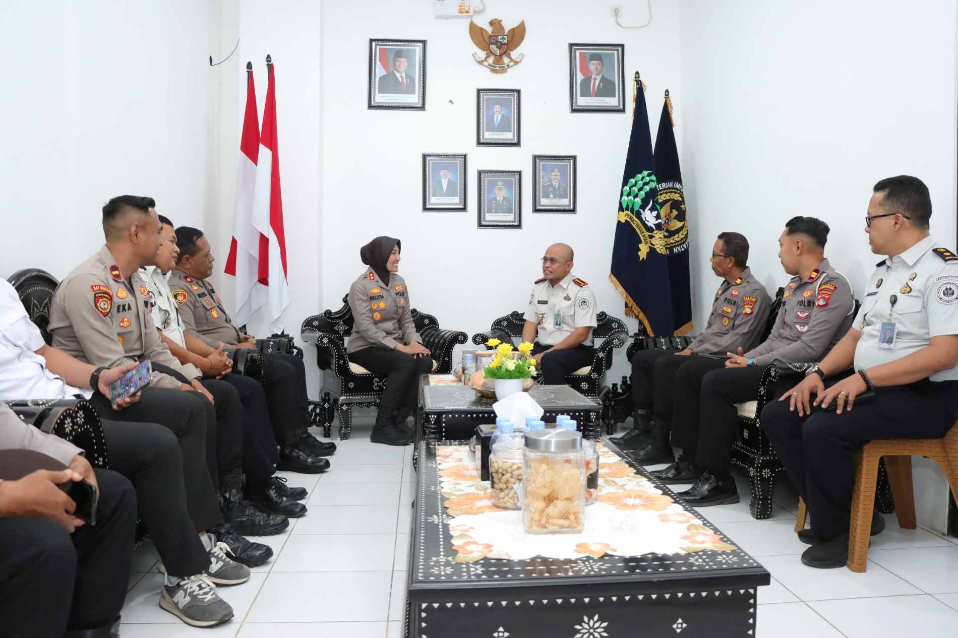 Kapolres Lombok Barat Tinjau Lapas Kuripan, Pastikan Keamanan dan Program Pembinaan Produktif Berjalan Optimal
