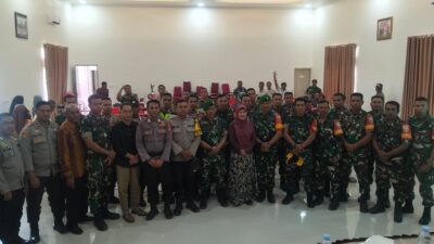 Wujud Sinergi Polri dan Akademisi, Bhabinkamtibmas Polsek Soromandi Hadiri Seminar di Kampus Universitas STKIP Tamsis
