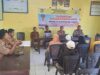 Kawal Penyaluran BLT, Bhabinkamtibmas Polsek Tambora Sampaikan Himbauan Kamtibmas