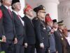 Polres Sumbawa Barat Hadiri dan Amankan Upacara Peringatan HUT Ke-81 RI di Lapangan Graha Fitrah