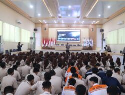 Gandeng Polresta Tuban, SMKN 1 Tuban Gelar Edukasi Pemanfaatan AI yang Aman Bagi Pelajar