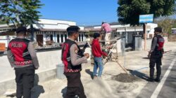 Patroli Dialogis di Jalur Pantai Balat, Polisi Ingatkan Pekerja Bangunan Utamakan Keselamatan