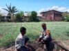 Bhabinkamtibmas Tekasire Sambangi Petani, Sampaikan Imbauan Karhutla dan Antisipasi Gangguan Ternak