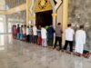 Wujudkan Program Unggulan, Polsek Rhee Gelar Patroli Kerukunan Umat Beragama Saat Salat Dzuhur di Masjid Darussalam