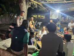 Melalui Patroli Rutin, Polsek Madapangga Sambangi Pemukiman Warga dan Cegah Potensi Guankamtibmas