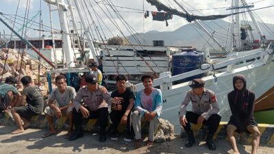 Polsek Kawasan Pelabuhan Laut Bima Gelar Patroli Rutin, Sasar Aktivitas Bongkar Muat