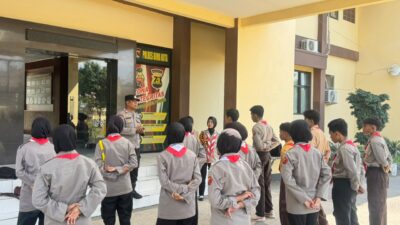 Polres Bima Kota Berikan Pembinaan dan Pelatihan kepada Anggota Saka Bhayangkara