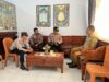 Satbinmas Polres Bima Kabupaten Sambangi SMPN I Monta Imbau Para Pelajar Hindari Kenakalan Remaja dan Bijak Menggunakan Medsos