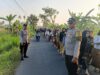 Personel Polsek Selong Lakukan Pengamanan Tradisi Nyongkolan di Lombok Timur
