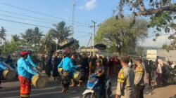 Polsek Pekat Amankan Tradisi Nyongkolan, Cegah Kemacetan dan Jaga Kamtibmas