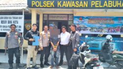 Polsek Kawasan Pelabuhan Laut Bima Serahkan DPO Curanmor kepada Penyidik Polres Klungkung