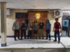 POLSEK WOJA EVAKUASI TERDUGA PELAKU KEKERASAN SEKSUAL TERHADAP ANAK DI DESA MUMBU, POLISI IMBAU WARGA TIDAK MAIN HAKIM SENDIRI