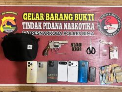 Gerbek Kampung Narkoba di Desa Cenggu Satresnarkoba Polres Bima Kabupaten Amankan 7 orang dan satu pucuk senpi serta 13 amunisi aktif