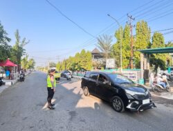 Satlantas Polres Dompu Gelar Strong Point Pagi, Wujudkan Kelancaran dan Keamanan Lalu Lintas