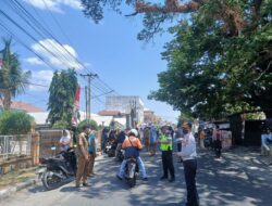 Tingkatkan Kedisiplinan Berlalulintas dan Kepatuhan Pajak, Tim Gabungan Gelar Operasi Penertiban di KM 3 dan Perusda Sumbawa