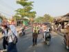 Sat Lantas Polres Dompu Gelar Strong Point Pagi, Wujudkan Kamseltibcarlantas yang Aman dan Lancar