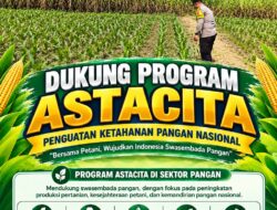 Dukung Astacita, Polsek Jatirogo Cek Langsung Ladang Jagung Warga Desa Bader
