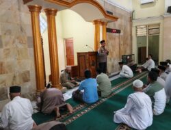 Perkuat Kemitraan dan Program Quick Wins Kapolri, Wakapolres Sumbawa Gelar Jumat Keliling di Masjid Al-Walliyy Kelurahan Bugis