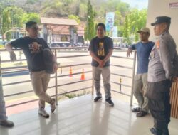 Pastikan obyek vital dalam keadaan aman, Polsek KP3 Polres Bima Kabupaten pantau aktivitas masyarakat di kawasan Bandara SMS Bima