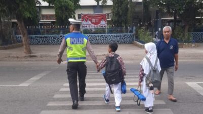 Sat Lantas Polres Bima Kota Gelar Gatur Pagi, Pastikan Arus Lalu Lintas Lancar dan Aman