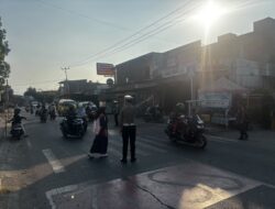 SAT LANTAS POLRES DOMPU GELAR STRONG POINT PAGI, WUJUDKAN KAMTIBCARLANTAS DAN KESELAMATAN PENGGUNA JALAN