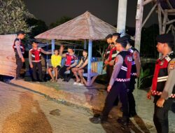 Patroli Malam Sat Samapta Polres Bima Kota, Ajak Pemuda Jauhi Narkoba dan Jaga Kamtibmas