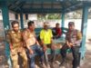 Bhabinkamtibmas Tekasire Sambangi Warga, Ajak Jaga Kamtibmas dan Dukung Ketahanan Pangan Nasional